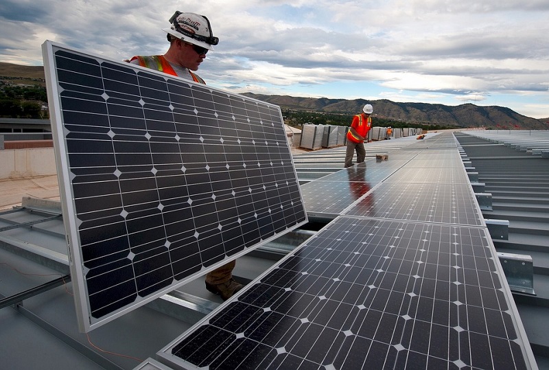 Brussel·les va instal·lar més plaques solars que tot Espanya durant el 2017